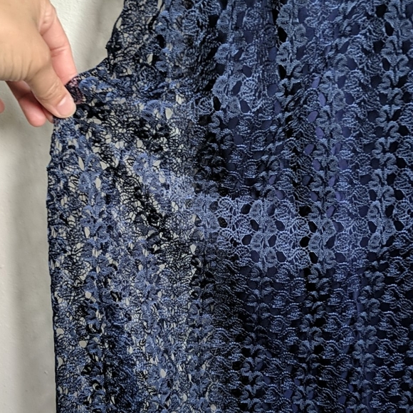 L NAVY BLUE FULL SKIRT - Picture 2 of 3